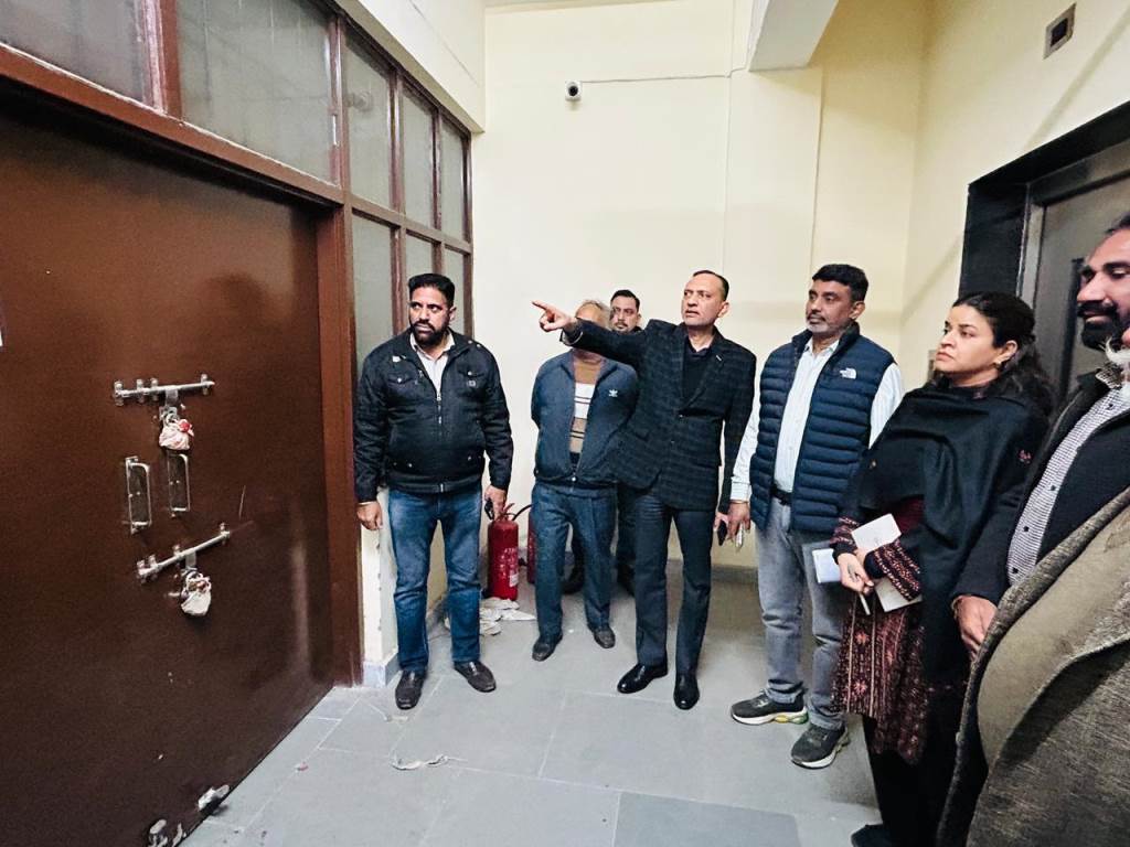 Additional Chief Electoral Officer conducts quarterly inspection of EVMVVPAT warehouse in SAS Nagar